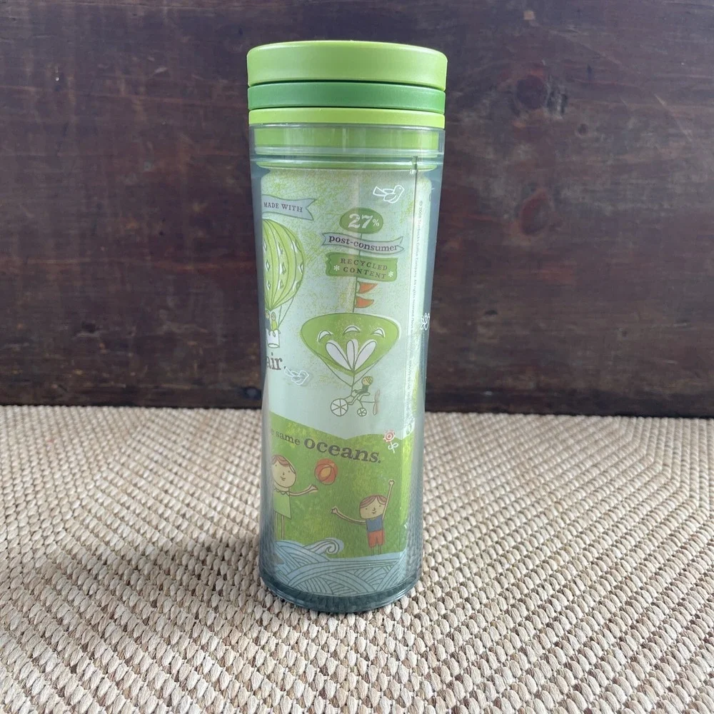 Starbucks 2009 Kids Green Recycled Travel Cup Tumbler Save the Planet 8 oz Lid